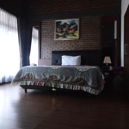 Villa Buleud Garut Dış mekan fotoğraf